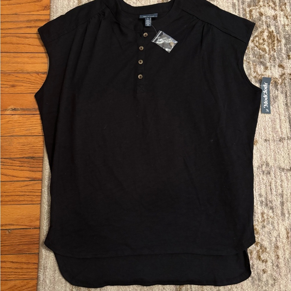 NWT Modcloth Black Button-Up Top Size Large